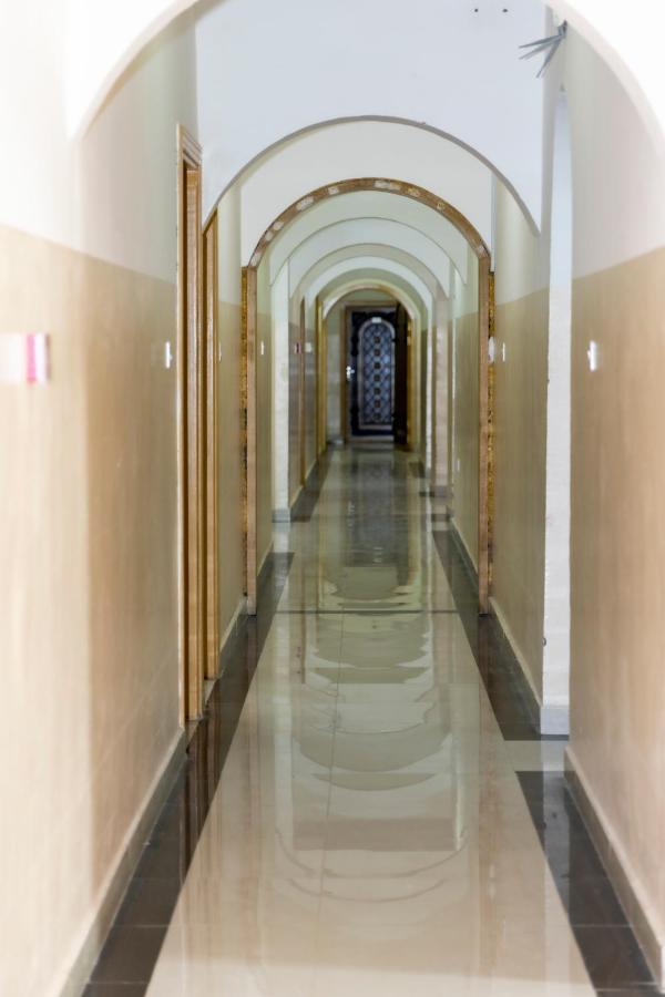 Arabian Sands Hotel فندق الرمال العربية Haima Zewnętrze zdjęcie