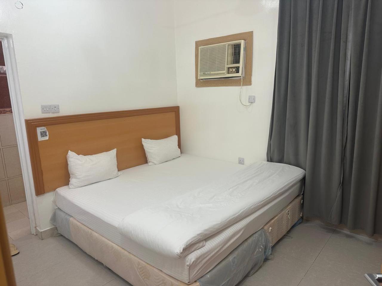 Arabian Sands Hotel فندق الرمال العربية Haima Zewnętrze zdjęcie